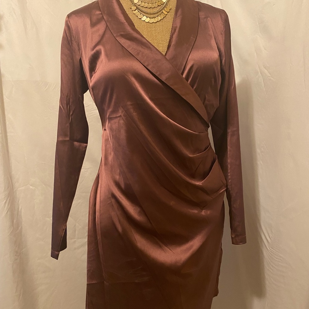 Dress - Picture 5 of 12